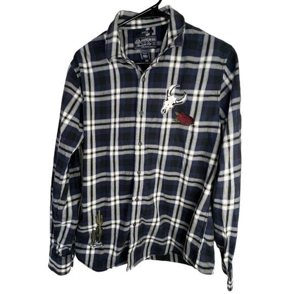 American Rag Plaid Button Up Long Sleeve Shirt With Sewn On Patches - Picture 1 of 6